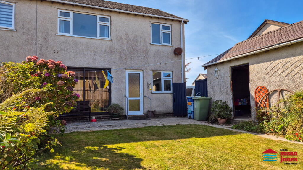 House in Llandudno - View 5