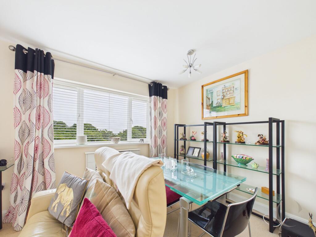 Apartment in South Tyneside, North East - View 6