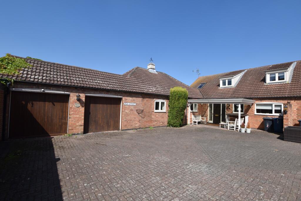 Main image of property: Sutton Court, Park Lane, Sutton Bonington, LE12