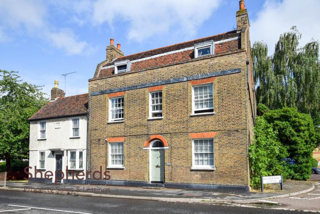 Main image of property: High Street, Cheshunt, Waltham Cross