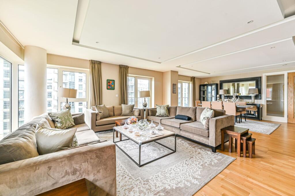 Apartment in London - View 5