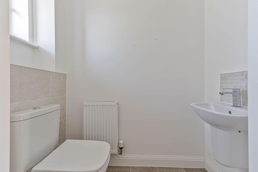 House in Weston-super-Mare, Locking Castle - View 4