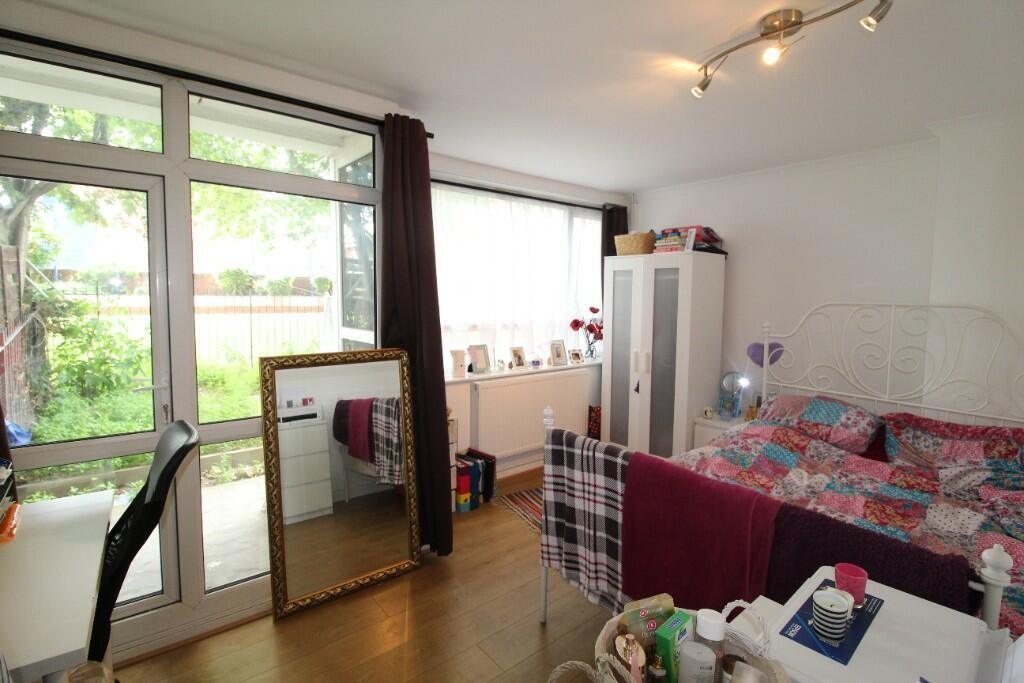 Main image of property: Coopers Road, London, SE1