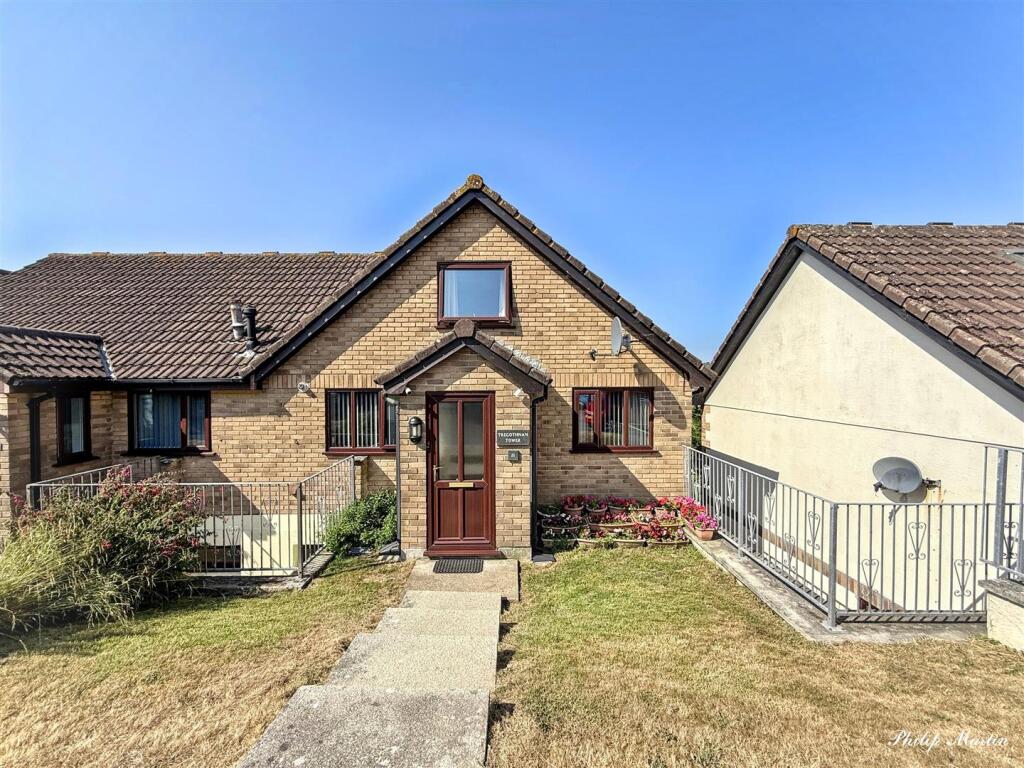 Main image of property: Harbour View, Truro