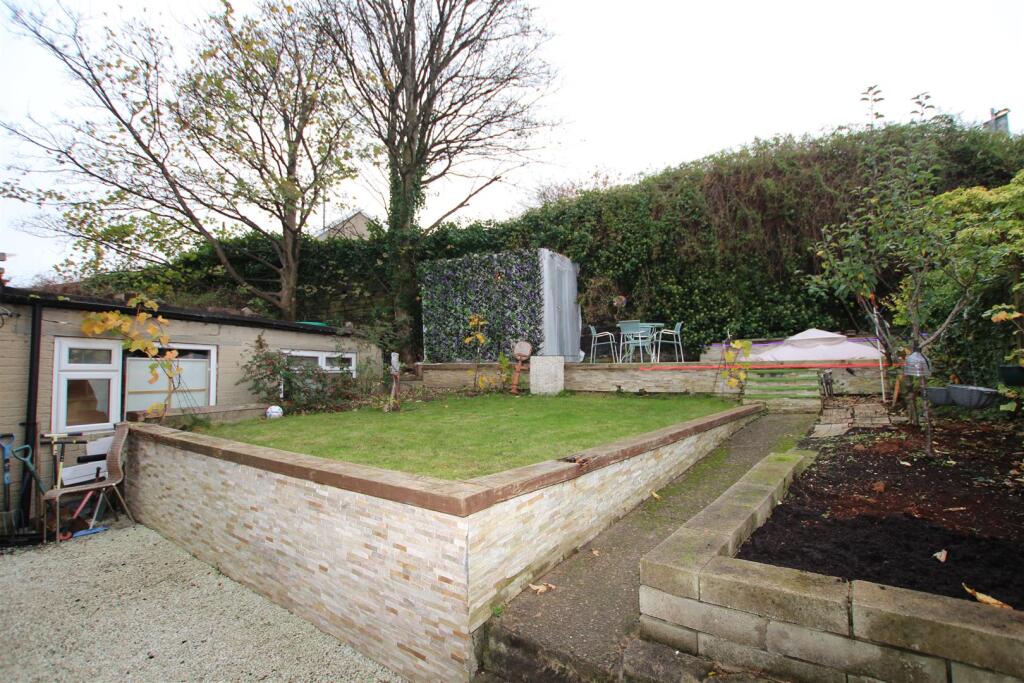 Additional image 14 of Kingsdale Crescent, Bradford