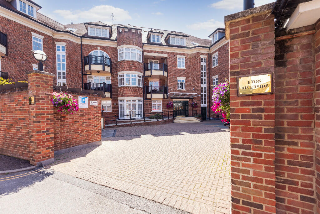 Main image of property: Eton Riverside, King Stable Street, SL4