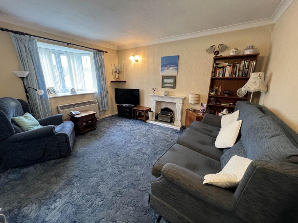 Fernleigh Court, Mawney Road photo 4