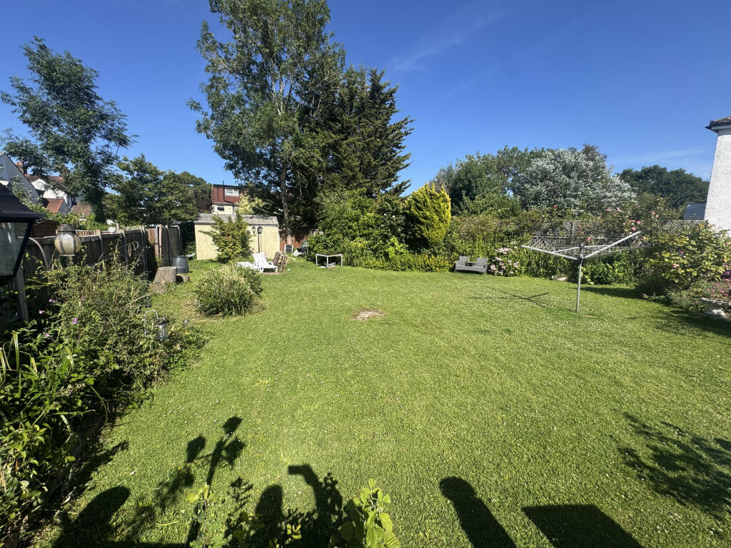Aldersmead Avenue, Croydon - View 2