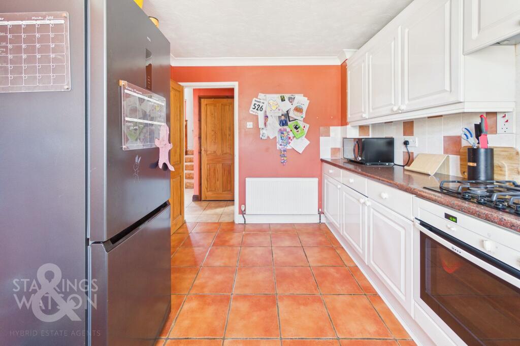 Valley View Crescent, Costessey, Norwich - View 6
