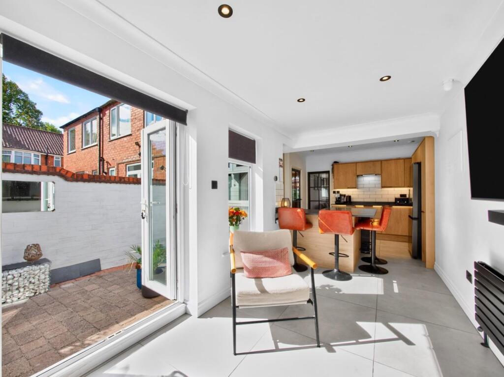 House in York, South Bank - View 4