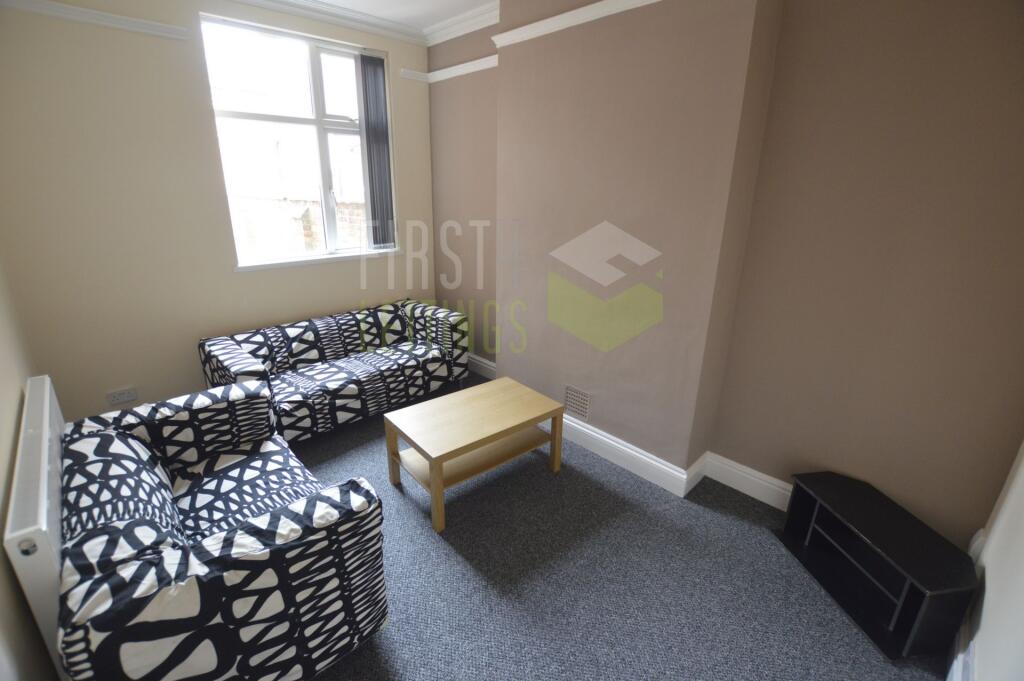 Main image of property: Westcotes Drive, West End, LE3