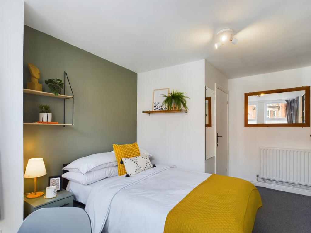 Main image of property: West Parade, Lincoln