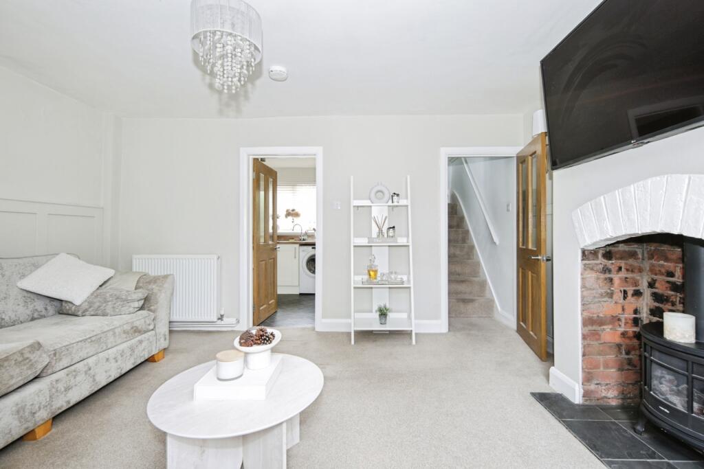 House in North Warwickshire, Atherstone CP - More