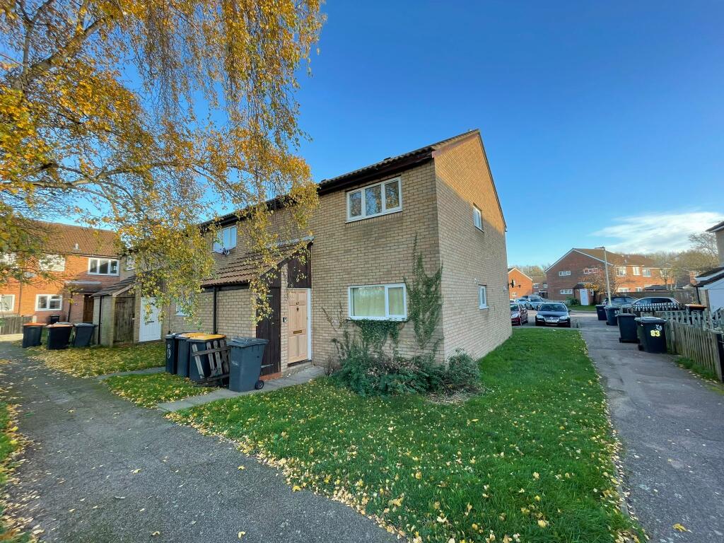 Main image of property: Alburgh Close, Bedford, MK42