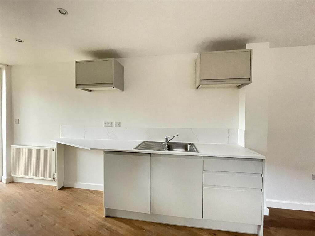 Apartment in Peterborough - View 3