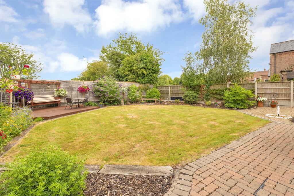 Melton Road, Long Clawson, Melton Mowbray photo 4