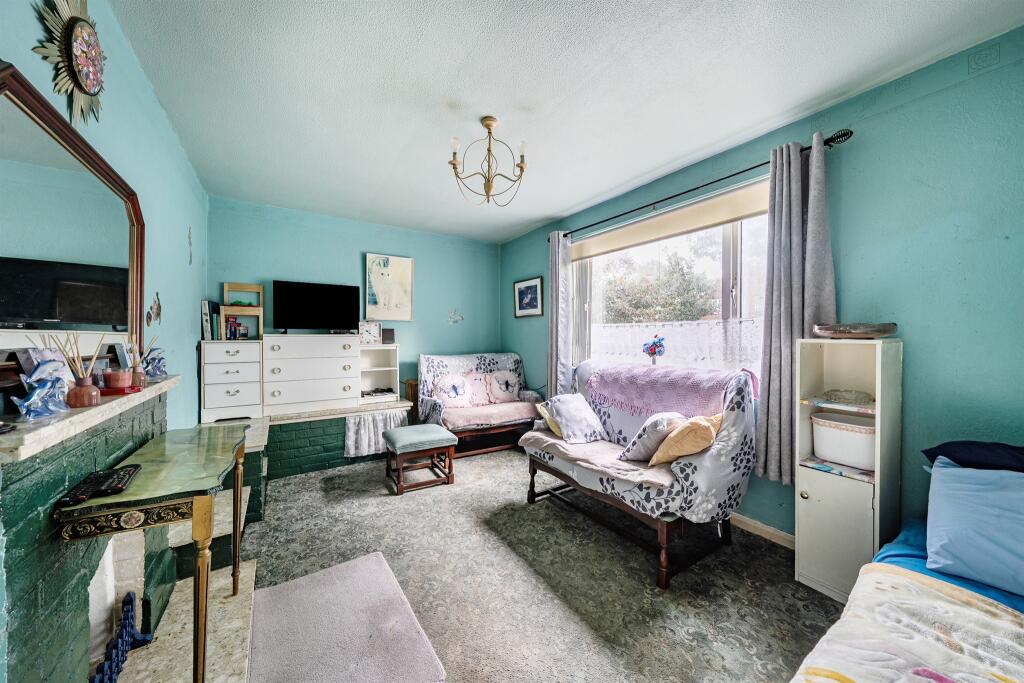 Main image of property: Allington Avenue, London