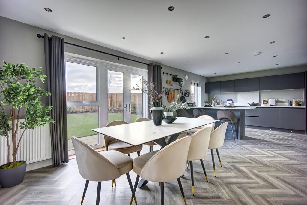 Main image of property: Clyst Road,
Topsham,
Topsham,
EX3 0BZ