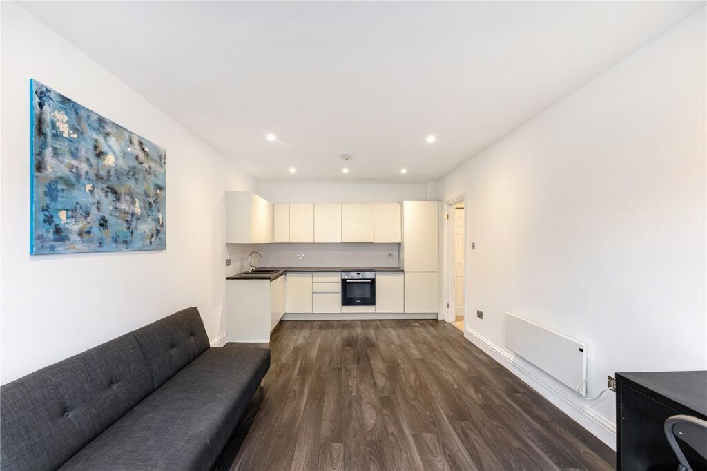 Main image of property: Parkview Court, 38 Fulham High Street, Fulham, London, SW6