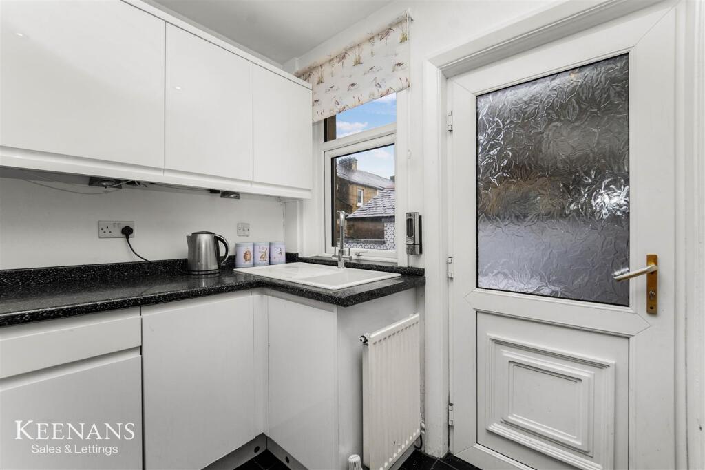 Additional image 18 of Lower West Avenue, Barnoldswick