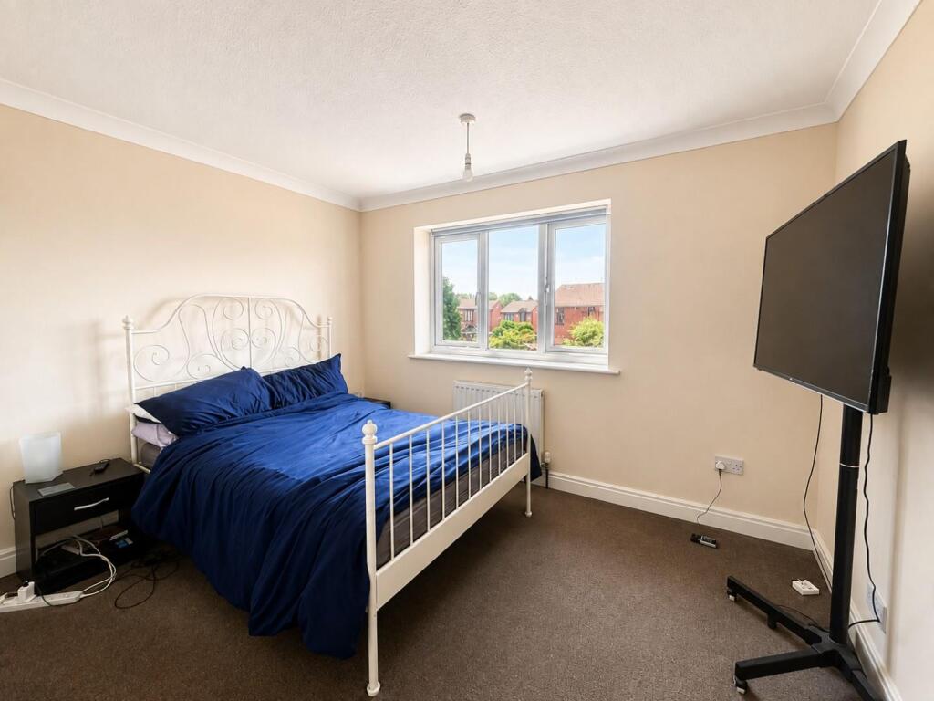 House in Walsall, Rough Hay - More