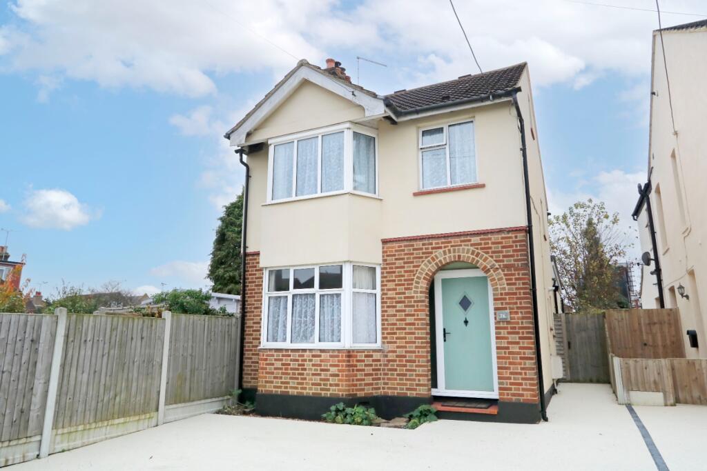 4-bed detached on Church Road, Hadleigh, Essex, £450,000