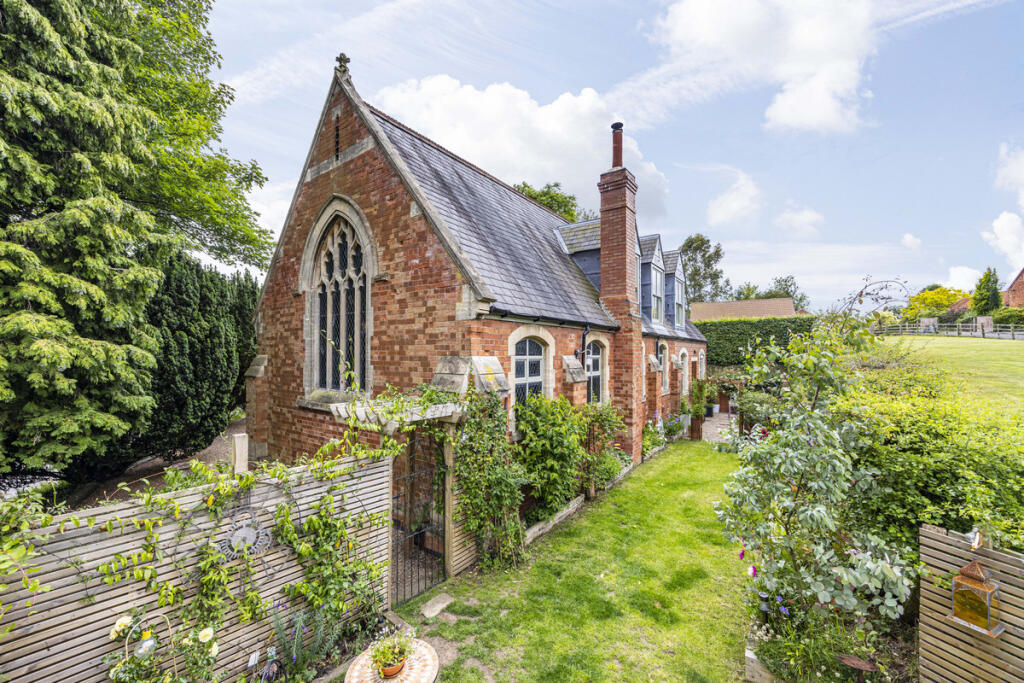 Main image of property: The Old Chapel, Eakring, NG22