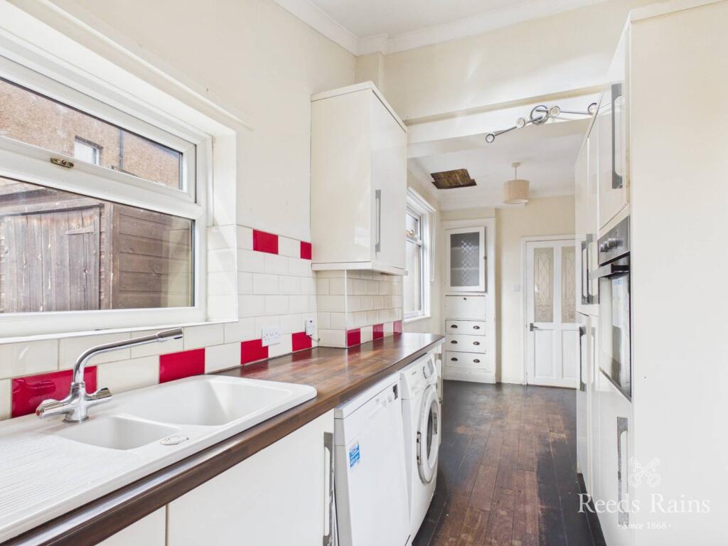 Harrogate Crescent, Middlesbrough, North Yorkshire, TS5 photo 4