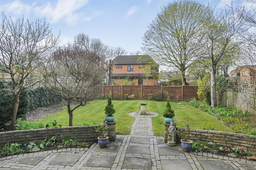 Additional image 13 of Oakwood Road, Bricket Wood, St. Albans