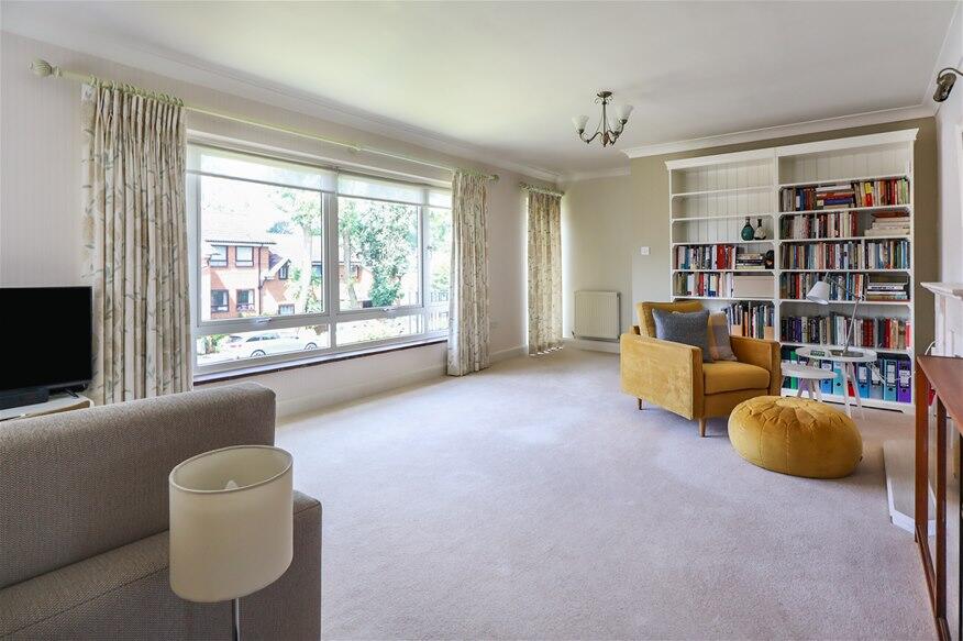 Additional image 2 of Douglas Road, Harpenden, AL5