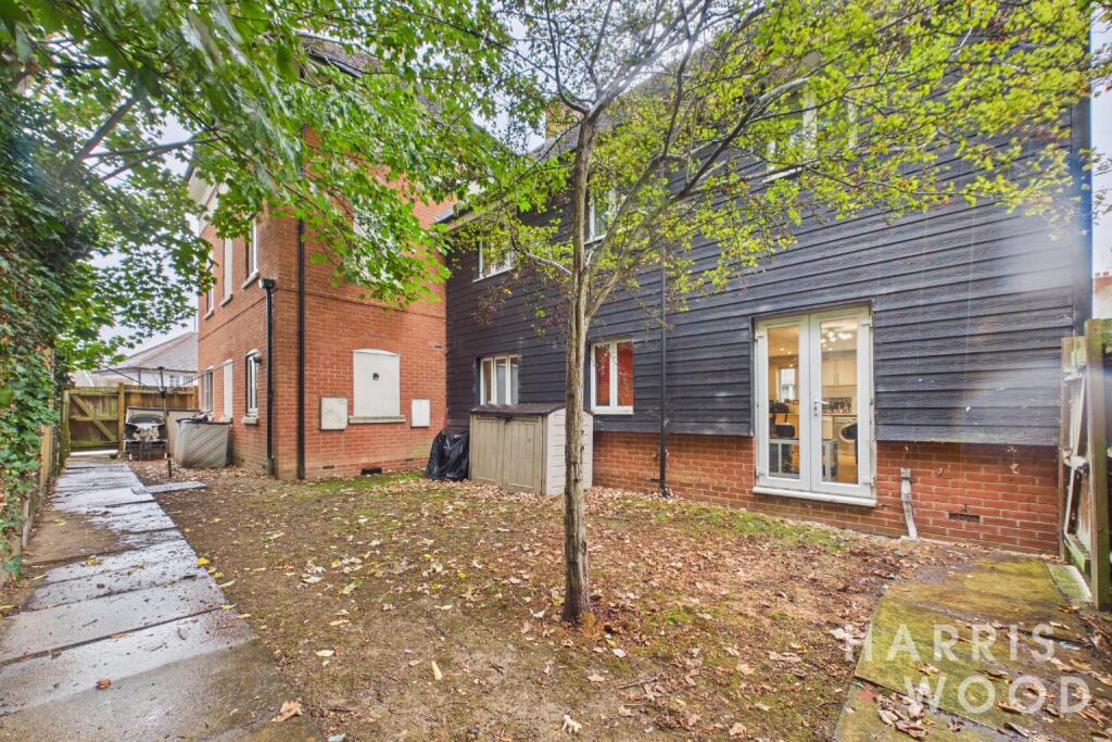 Apartment in Chelmsford - View 4