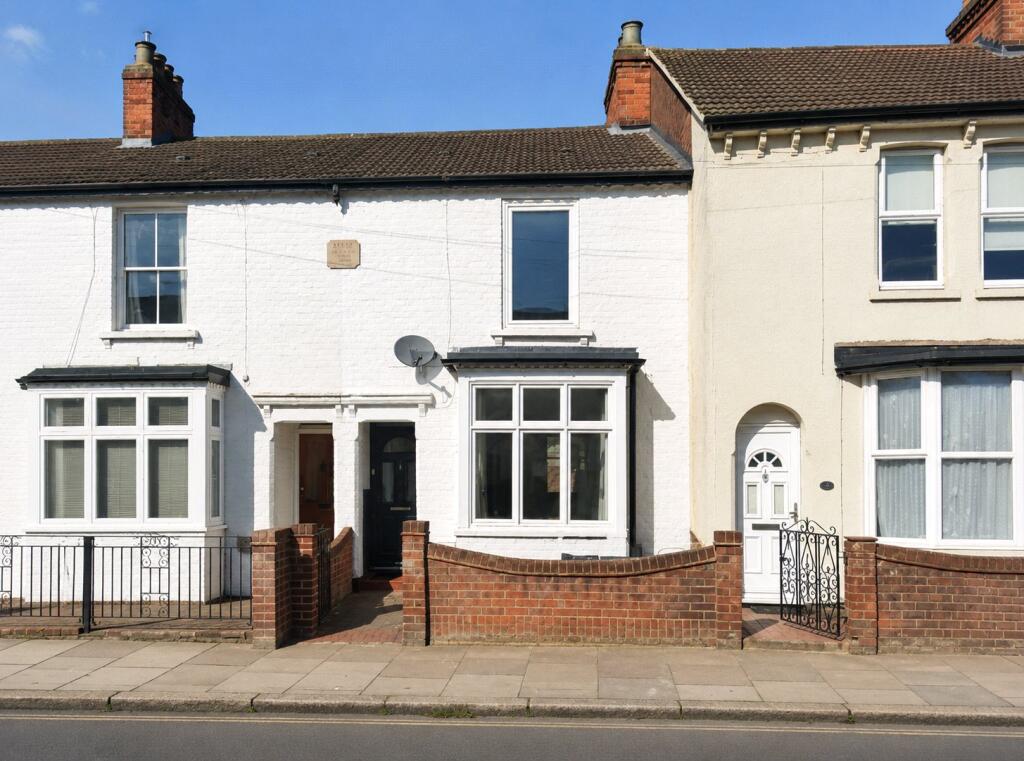 Main image of property: Park Road West, Bedford, Bedfordshire, MK41
