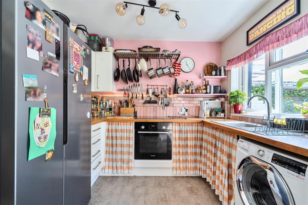 Shelldale Road, Portslade, Brighton - View 6
