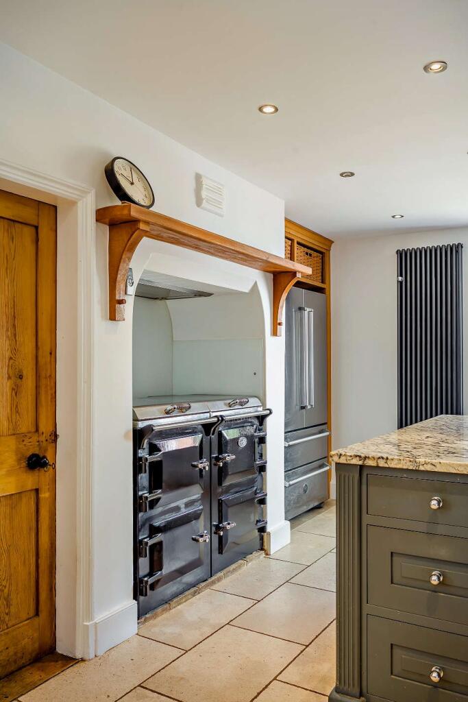 Delvyns Lane, Gestingthorpe, Halstead, Essex - View 4