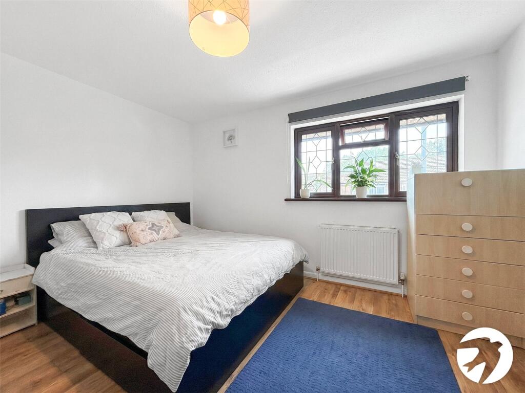 House in London - View 5