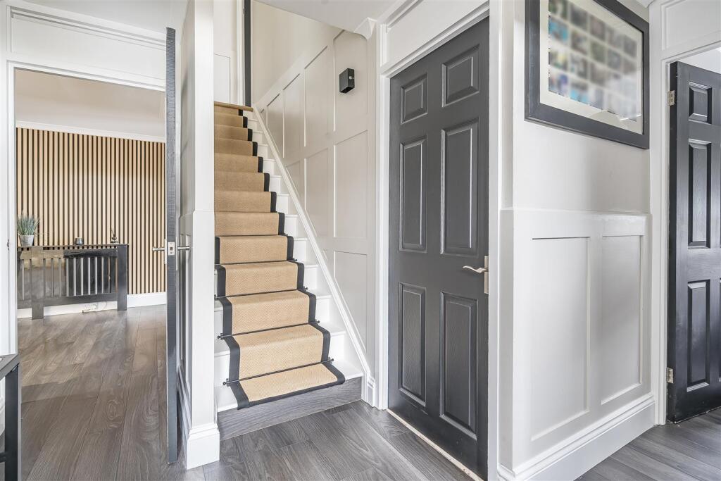 Woodland Way, Devizes photo 5