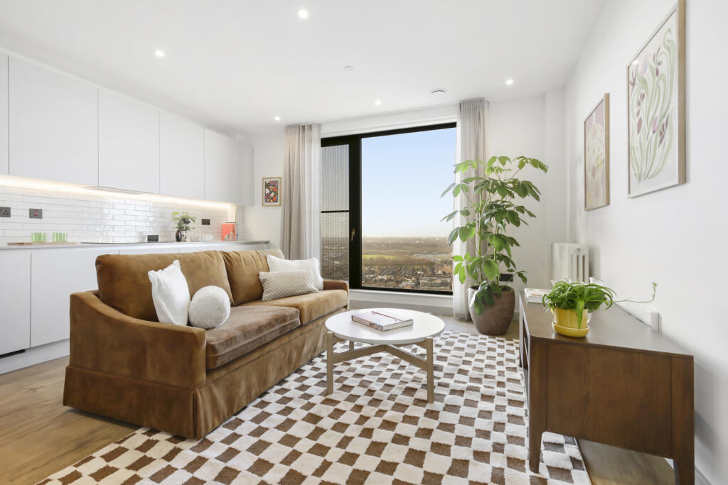 Main image of property: Selborne Road, London, E17