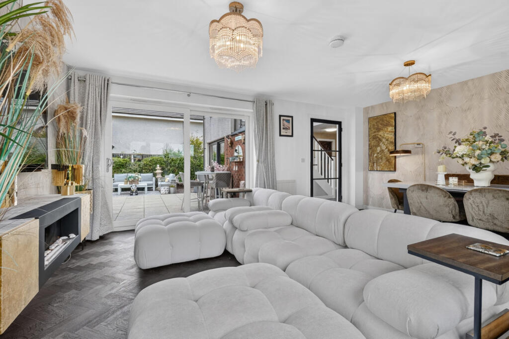 House in Kilmarnock - View 4
