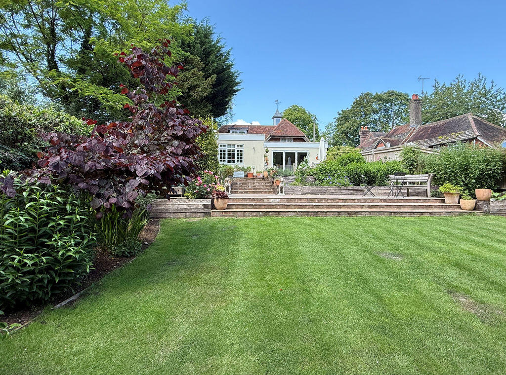 Main image of property: Steyning