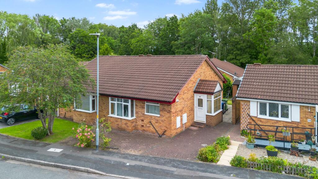 Main image of property: Waterways, Great Sankey, WA5