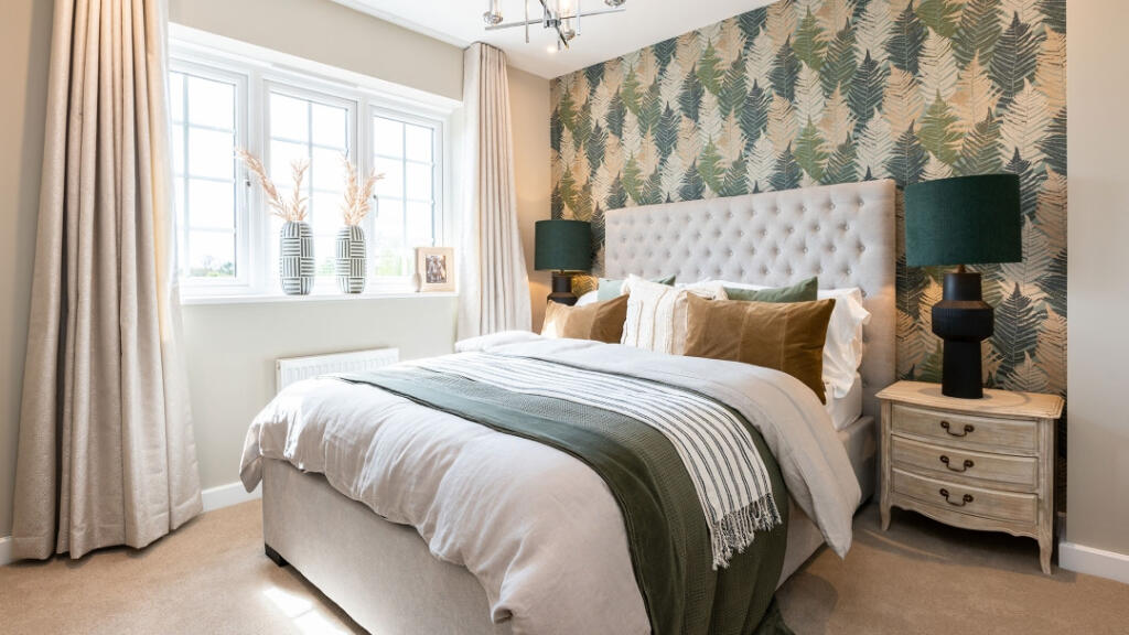 House in Worcester - View 5