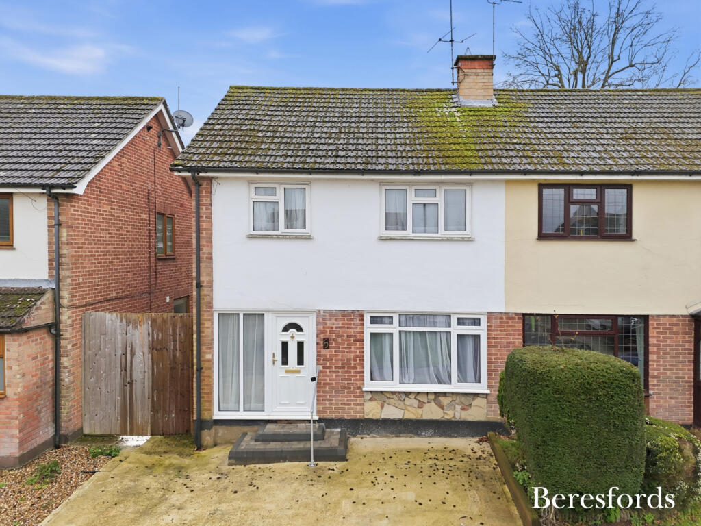Main image of property: Fern Close, Billericay, CM12