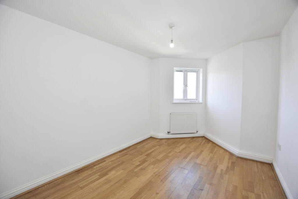 Apartment in Redruth, Cornwall - View 5