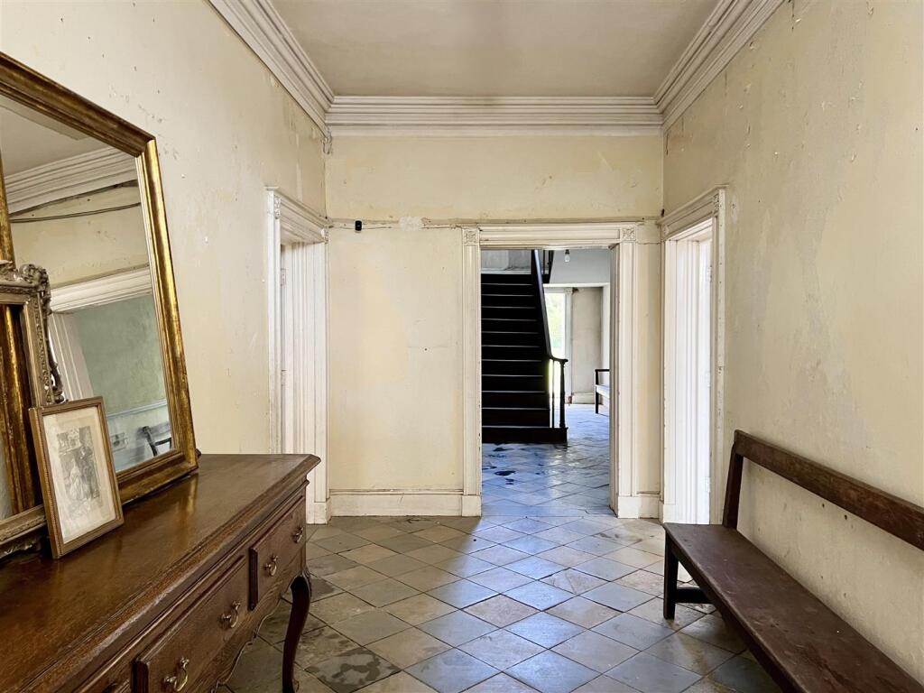 House in Birmingham - More