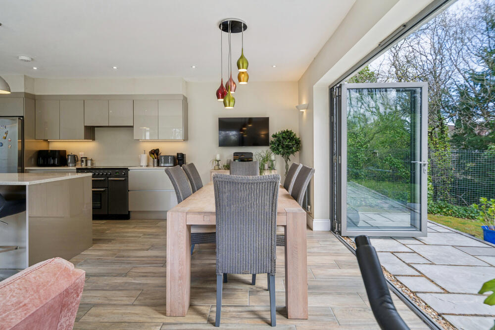 House in Slough - View 5