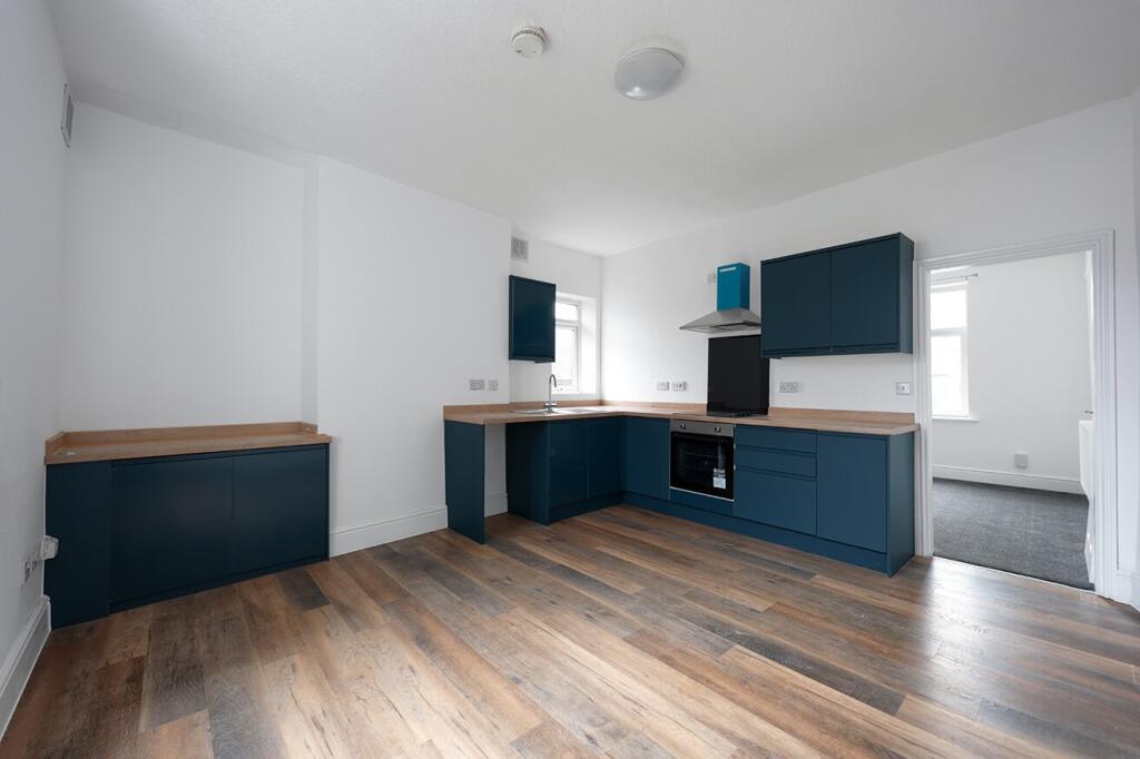 Main image of property: Oxford Street, Colne