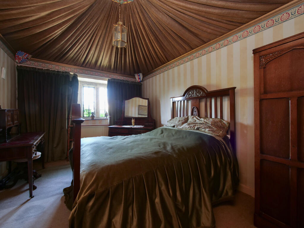 Additional image 14 of Manor House, Templecombe - No Onward Chain