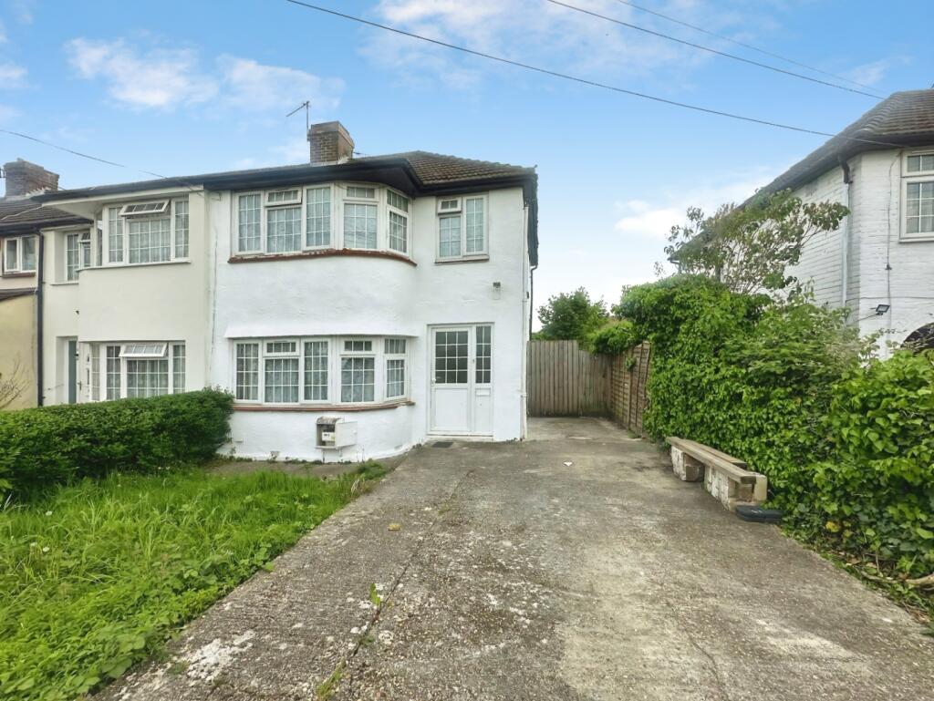 Main image of property: Cumberland Avenue, Slough