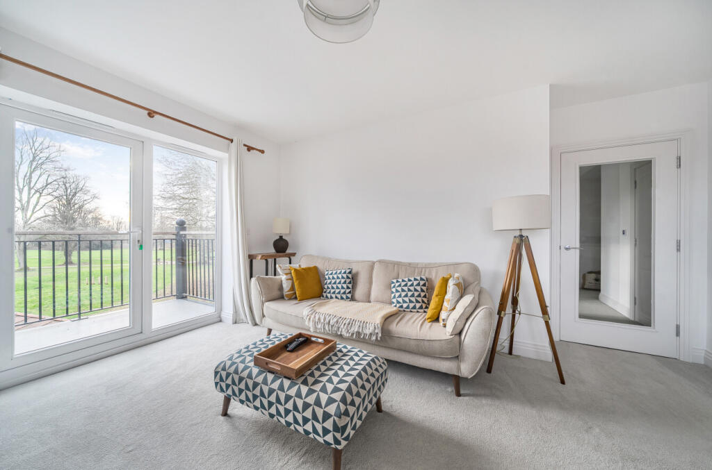 Main image of property: Aspen Road, High Wycombe, Buckinghamshire