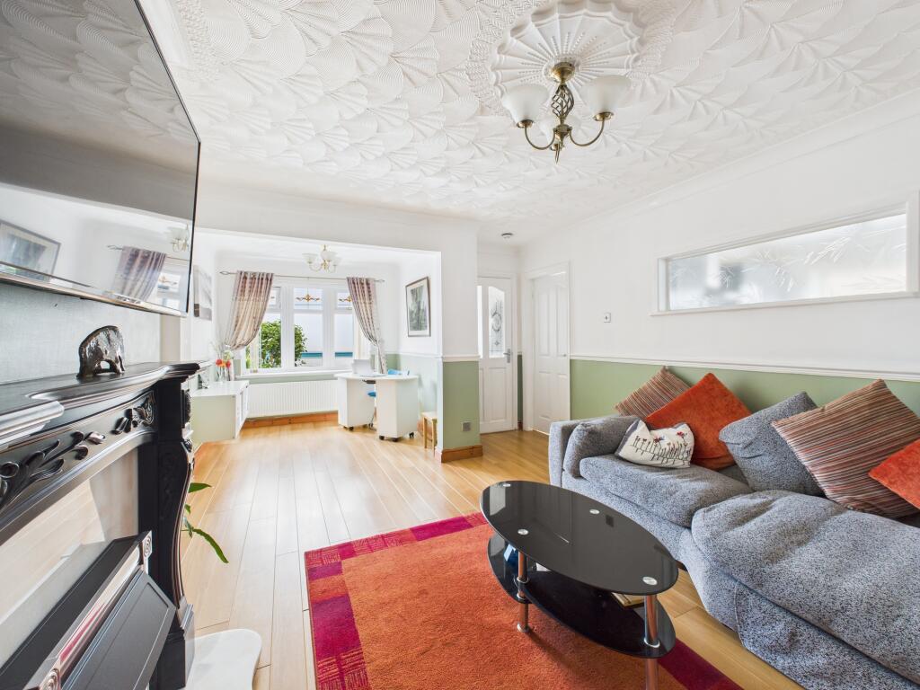 Buckfast Avenue, Haydock, WA11 - View 3